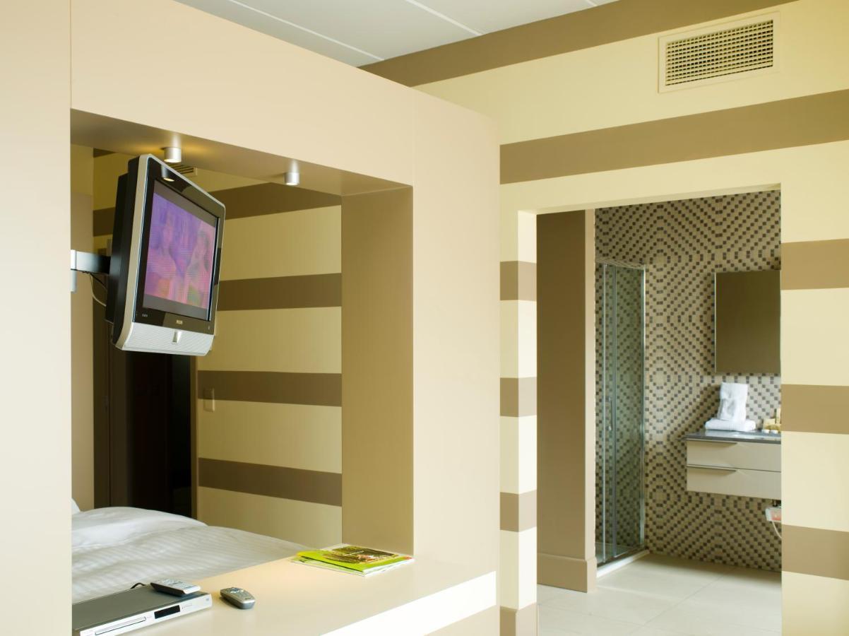 Hotel Recour Poperinge Exterior photo
